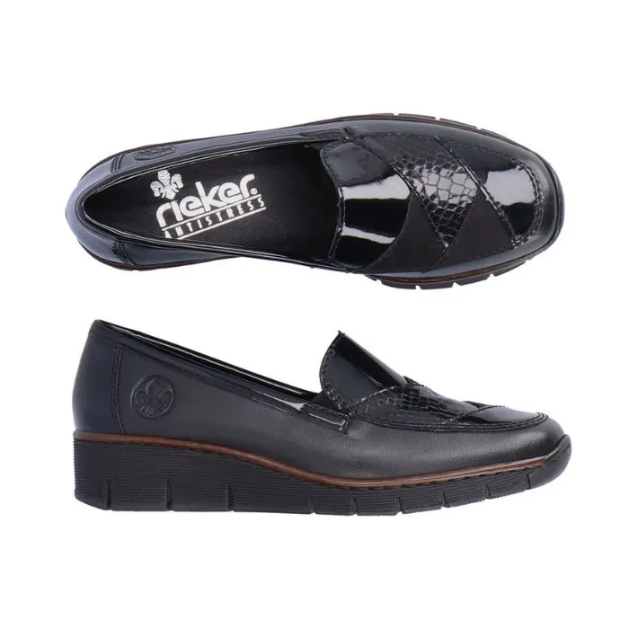 53785 Slip-On Loafer