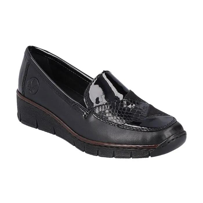 53785 Slip-On Loafer