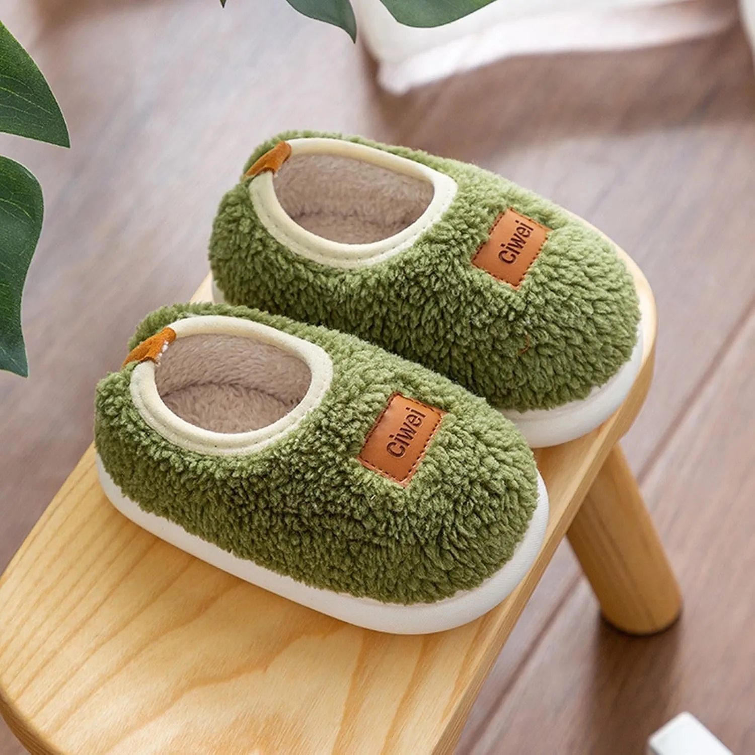 Baby House Slipper Winter Indoor Shoes Fuzzy Non Slip Bedroom Slipper Toddler Grip Slippers Baby Walking Shoes