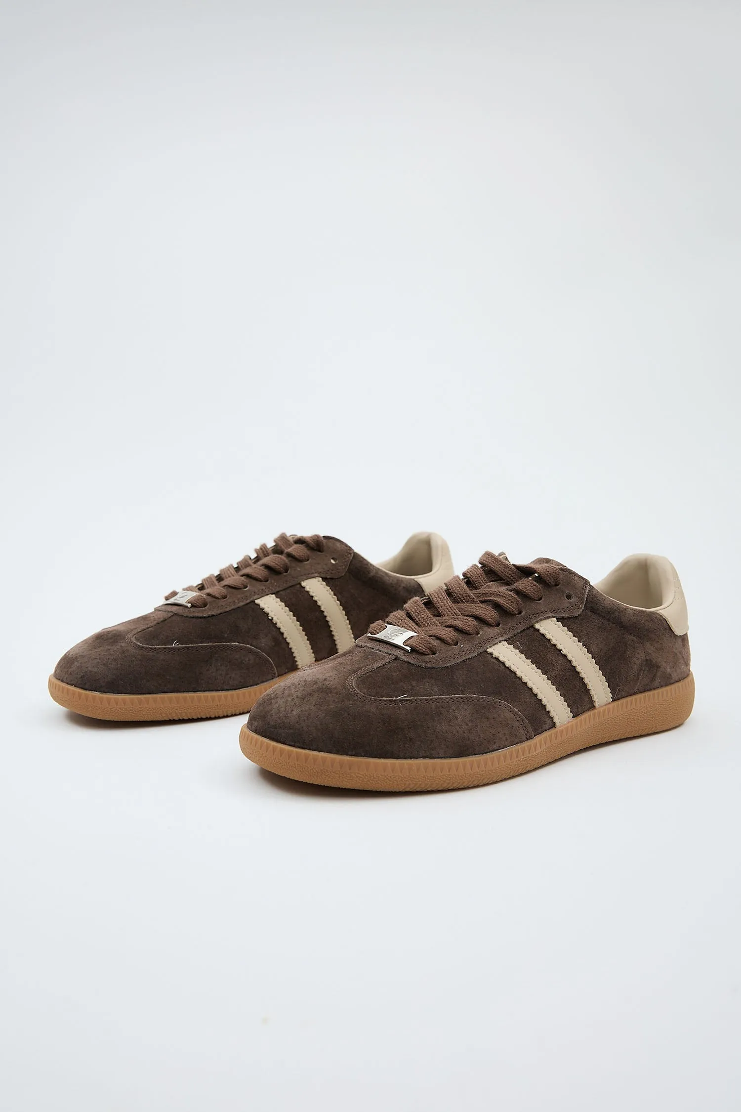 Delta Retro Brown