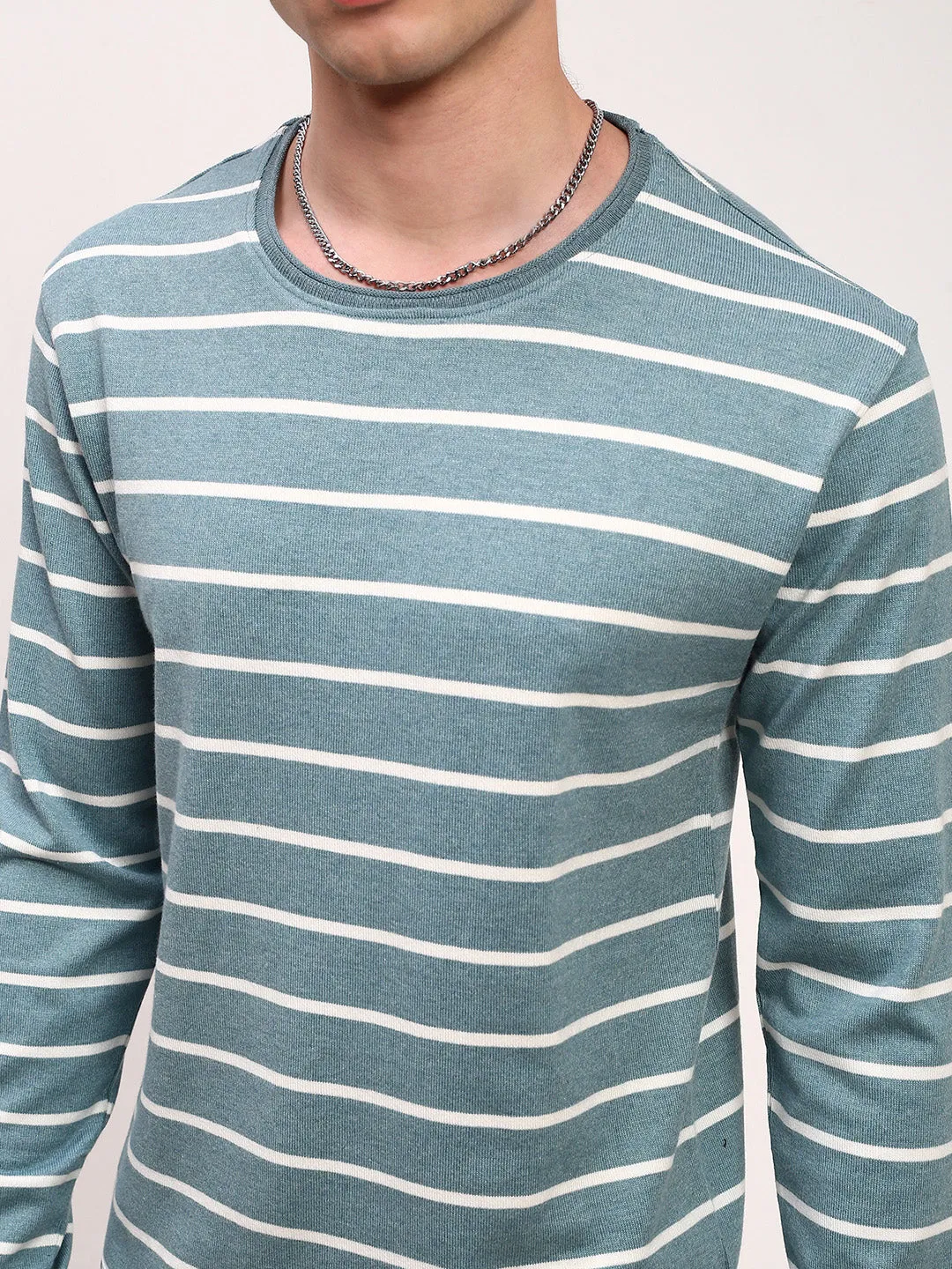 Men Blue Striped Round Neck Cotton T-Shirt