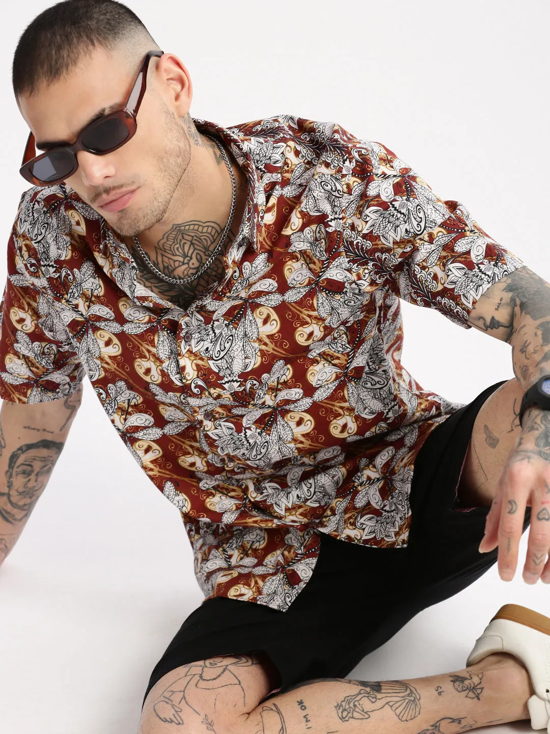 Men Brown Smart Slim Fit Floral Opaque Printed Cotton Casual Shirt