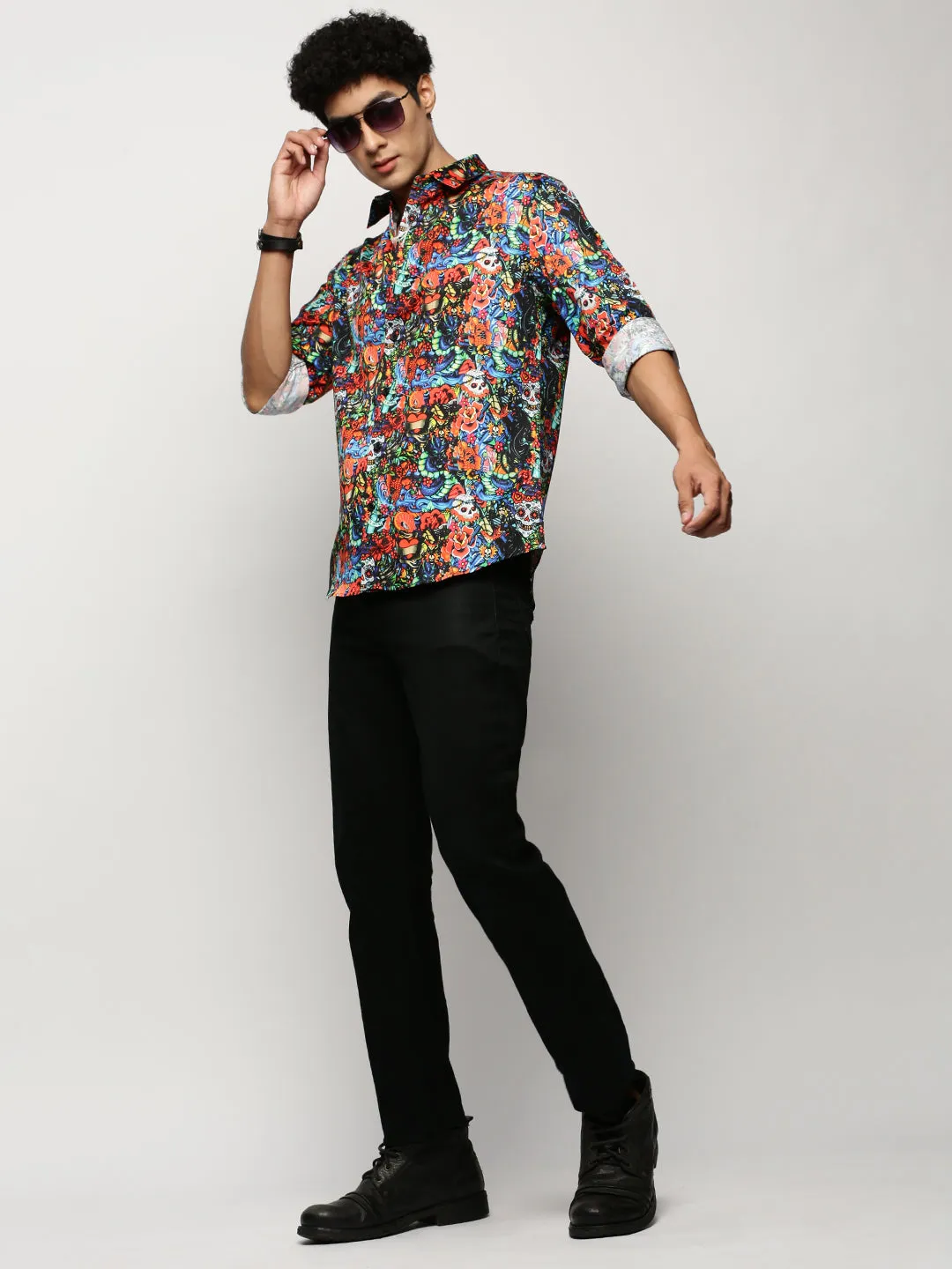 Men Multi Smart Graphic Printed Slim Fit Cotton Casual Shirt