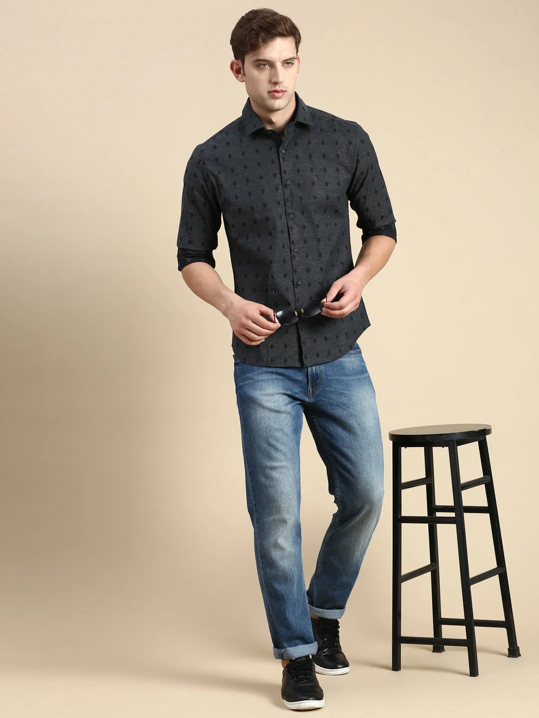 Men Navy Blue Comfort Slim Fit Printed Cotton Casual Shirt