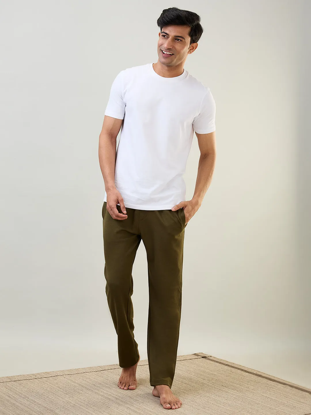 Sleepz Men Green Solid Regular Fit Cotton Blend Trackpant