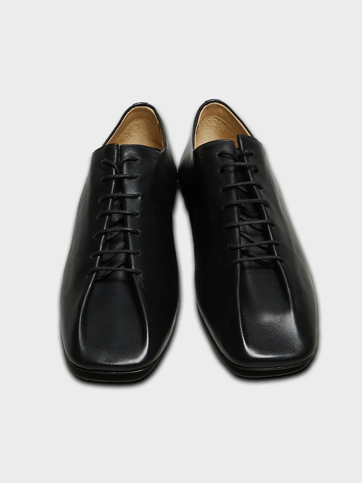 Souris Flat Classic Derbies in Black