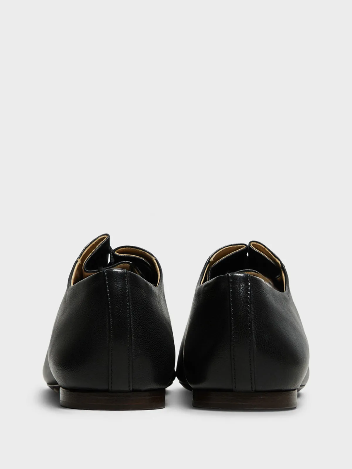 Souris Flat Classic Derbies in Black
