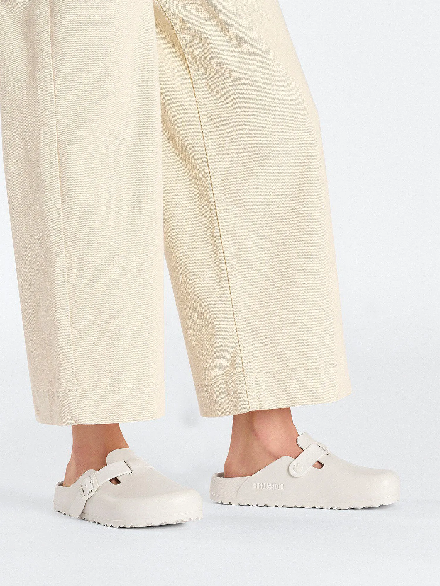 WOMENS BIRKENSTOCK BOSTON EVA CLOG - EGGSHELL